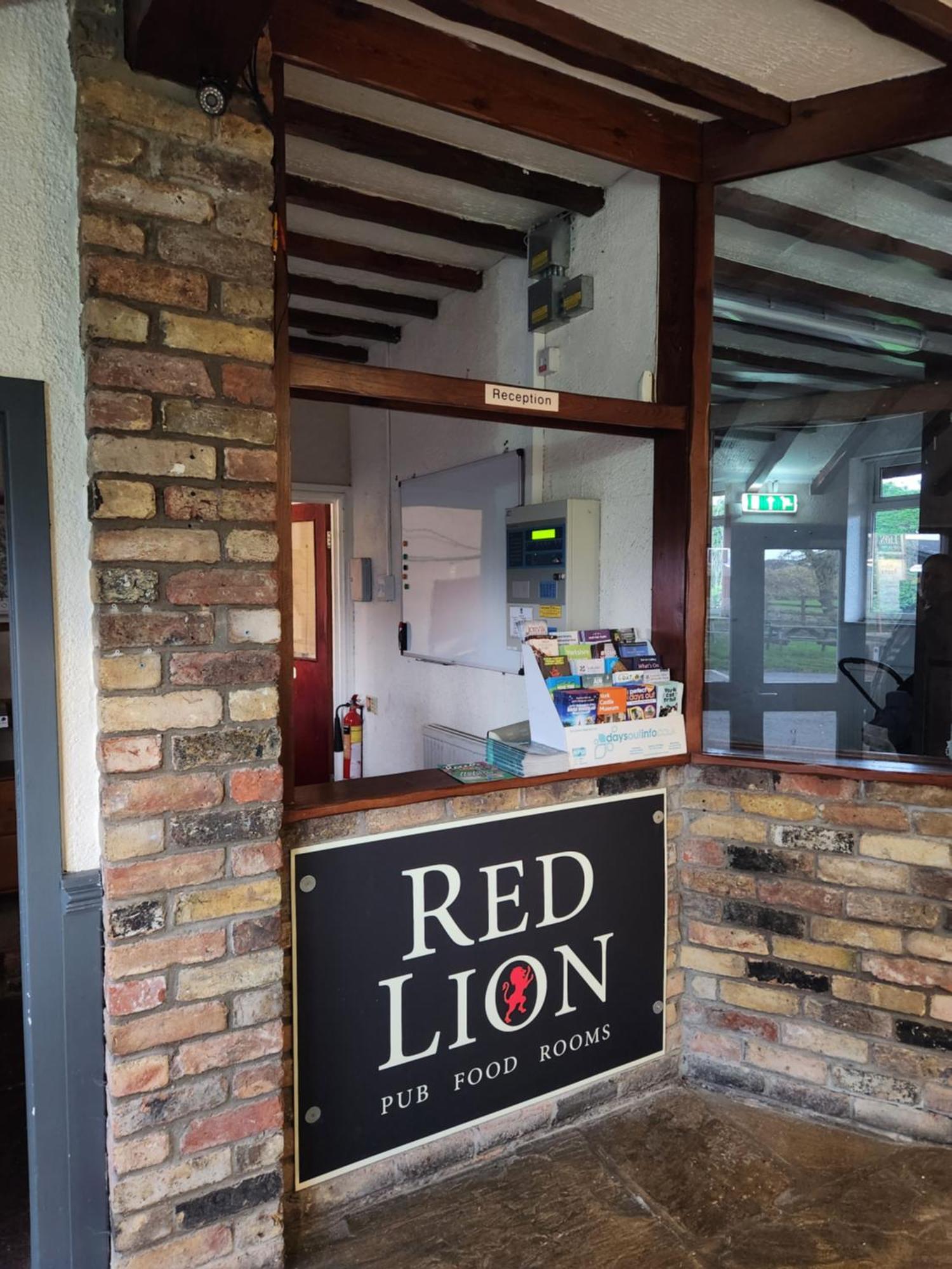 Red Lion Inn & Motel York Bagian luar foto